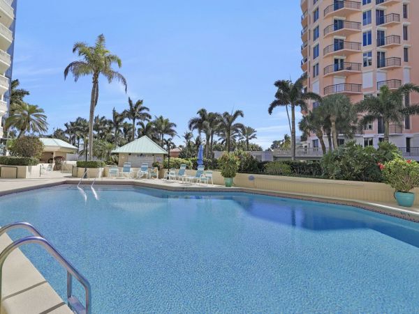 Marco Island Condo 1026788
