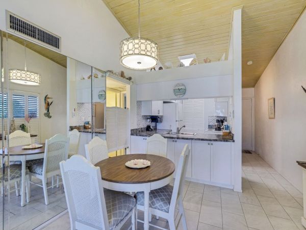 Marco Island Condo 1026789
