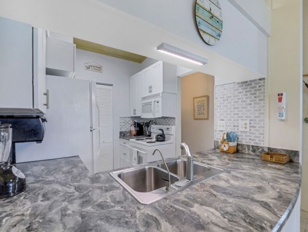 Marco Island Condo 1026789