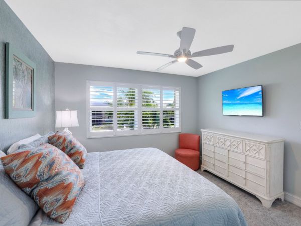 Marco Island Condo 1026792