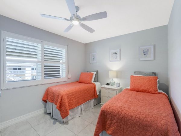 Marco Island Condo 1026792