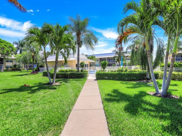 Marco Island Condo 1026792
