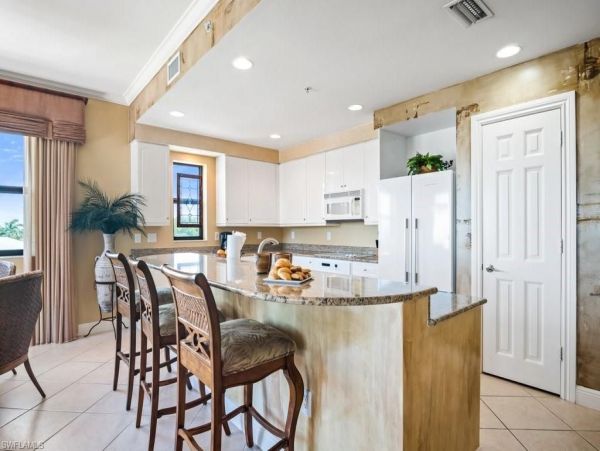 Marco Island Condo 1026794