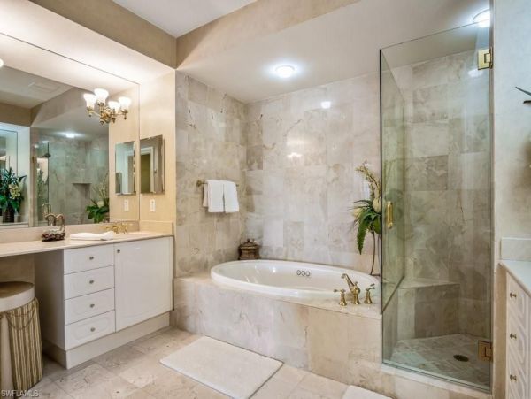 Marco Island Condo 1026794
