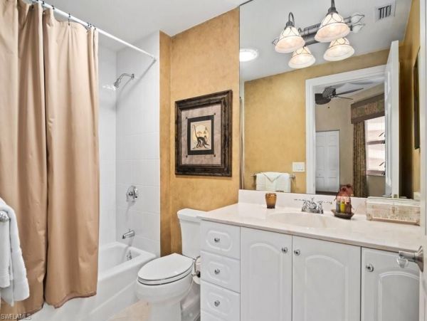 Marco Island Condo 1026794