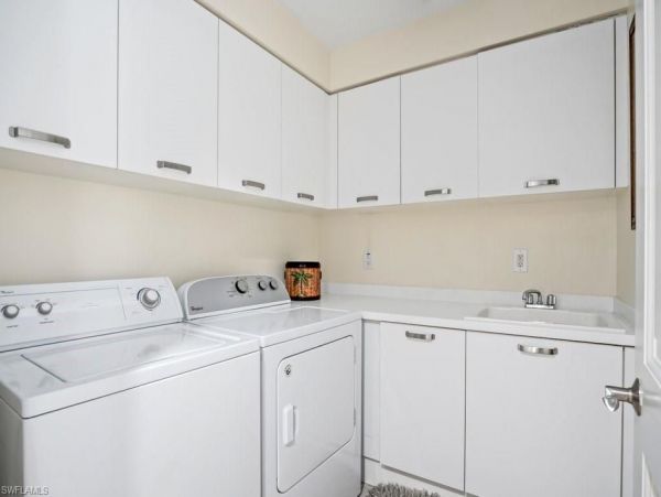 Marco Island Condo 1026794