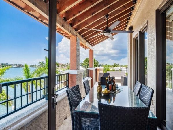 Marco Island Condo 1026794
