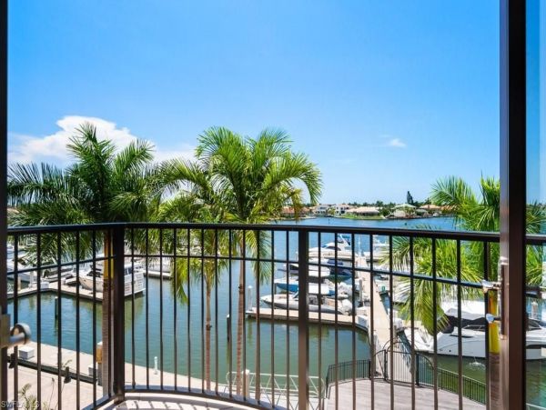Marco Island Condo 1026794