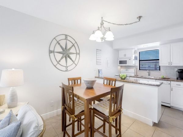 Marco Island Condo 1026795
