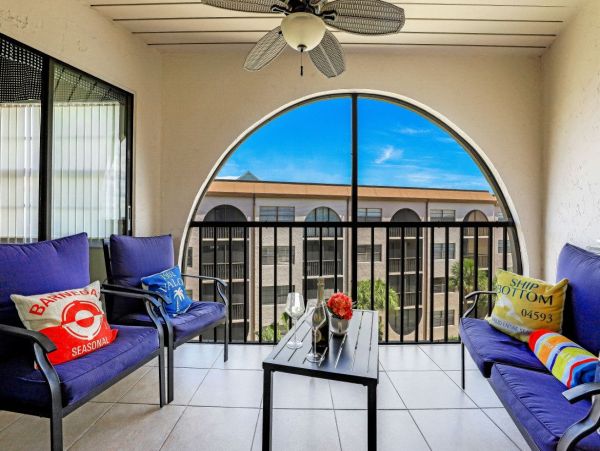 Marco Island Condo 1026795