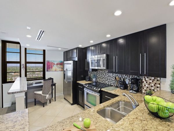 Marco Island Condo 1026798