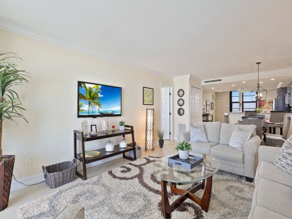Marco Island Condo 1026798