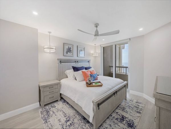 Luxury Beach Condo New Arrival in Marco Island