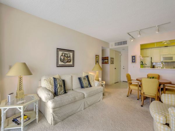 Marco Island Condo 1026803