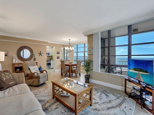 Marco Island Condo 1026804