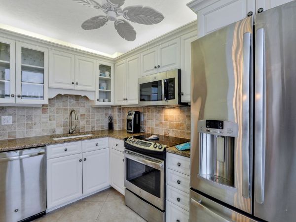 Marco Island Condo 1026804