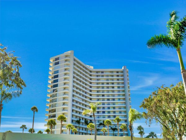 Marco Island Condo 1026804