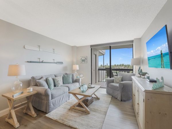 Marco Island Condo 1026806