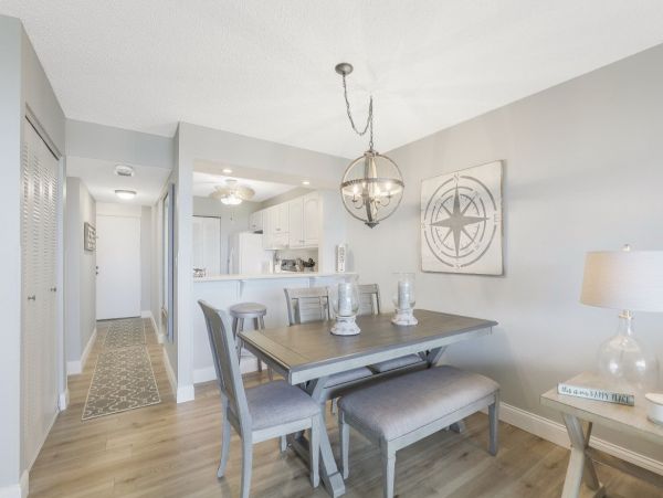 Marco Island Condo 1026806