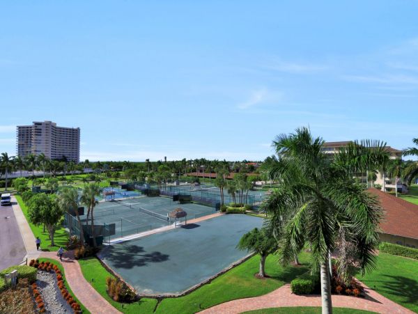 Marco Island Condo 1026806