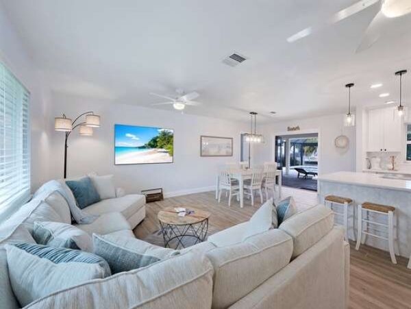 Canal-Front Vacation Home with Pool and Boat Dock in Naples
