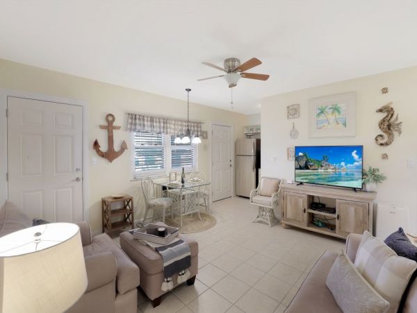 Marco Island Condo 1026809