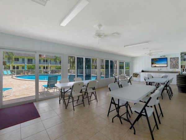 Marco Island Condo 1026809
