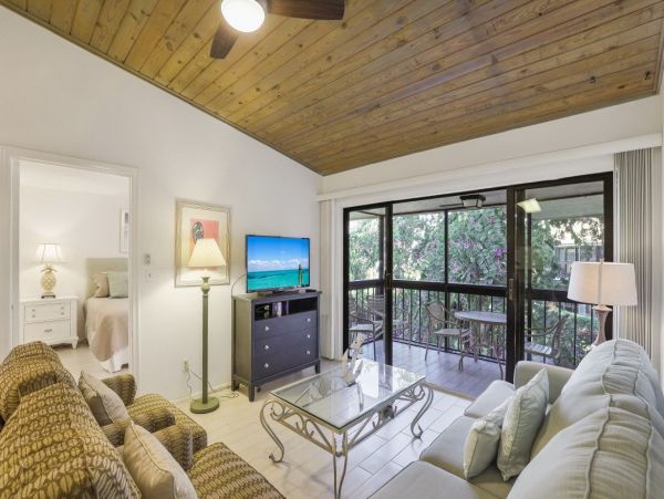 Marco Island Condo 1026810