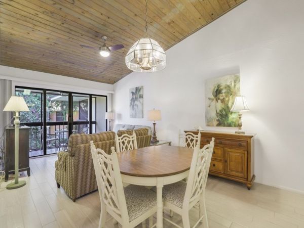 Marco Island Condo 1026810