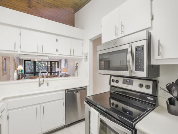 Marco Island Condo 1026810
