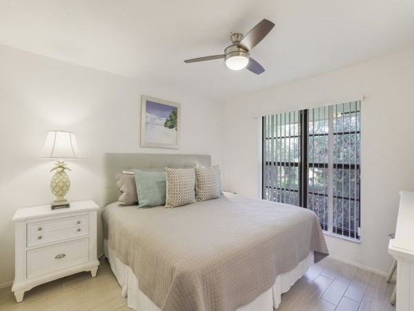 Marco Island Condo 1026810