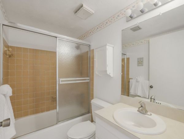 Marco Island Condo 1026810