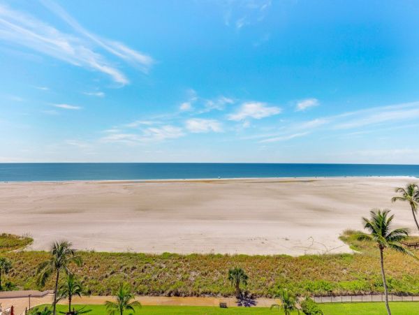 Marco Island Condo 1026811