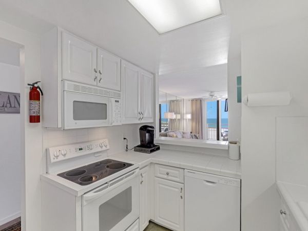 Marco Island Condo 1026811
