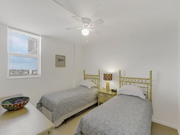 Marco Island Condo 1026811