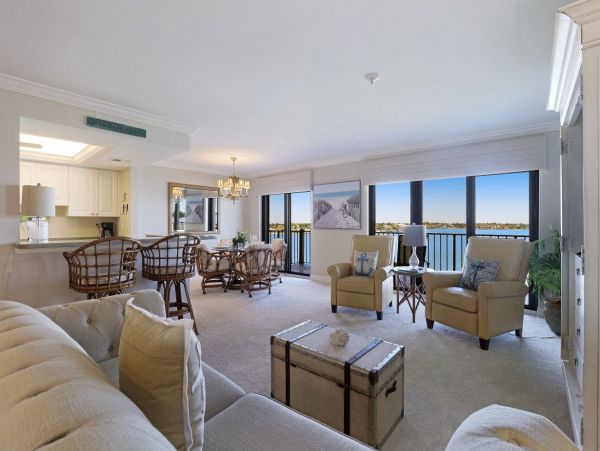 Marco Island Condo 1026813