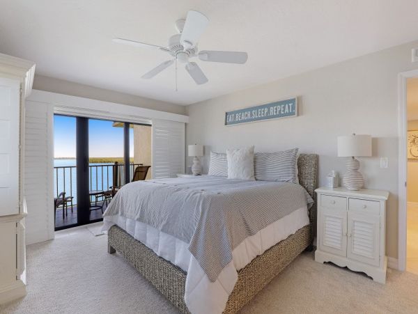 Marco Island Condo 1026813