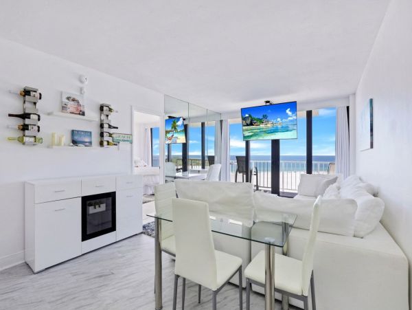 Marco Island Condo 1026814