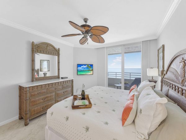 Marco Island Beachfront Vacation Rental – Luxury Condo with Gulf Views