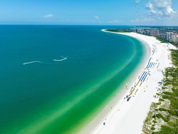 Marco Island Beachfront Vacation Rental – Luxury Condo with Gulf Views