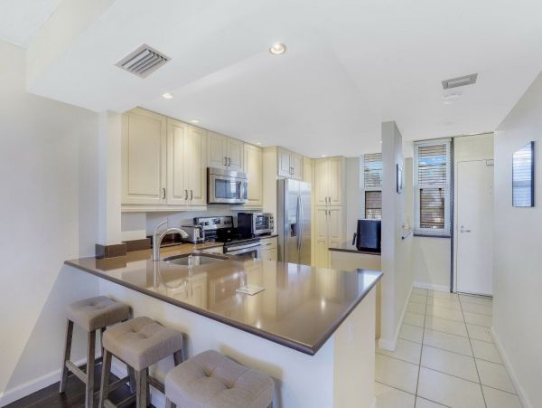 Marco Island 2 Bedroom Condo with Great Views