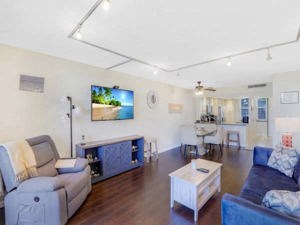Marco Island 2 Bedroom Condo with Great Views