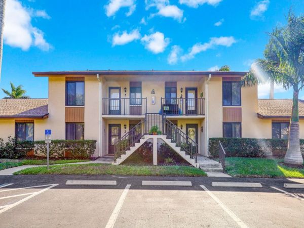 Marco Island Condo 1026819