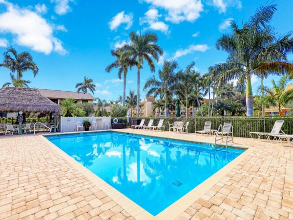 Marco Island Condo 1026819