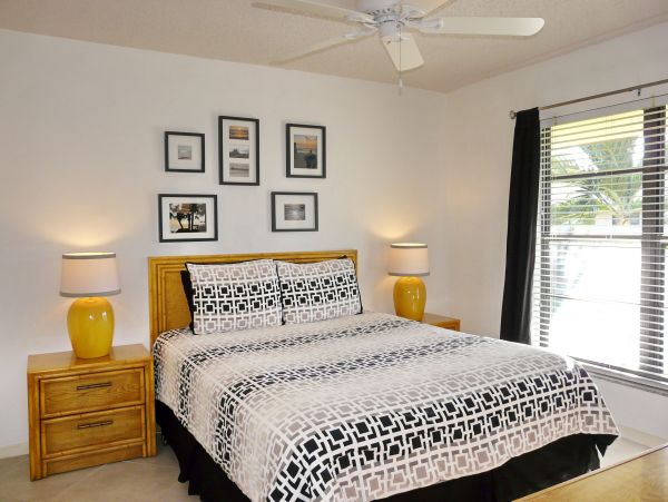 Marco Island Condo 1026820