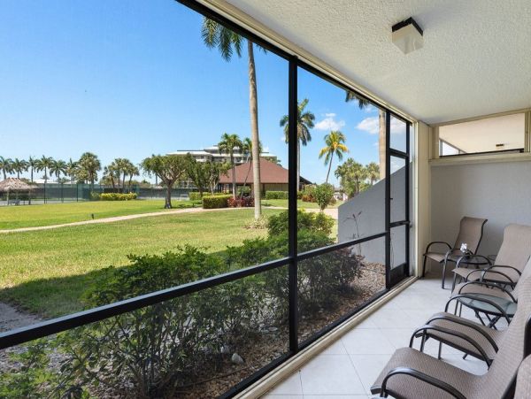 Marco Island Condo 1026821
