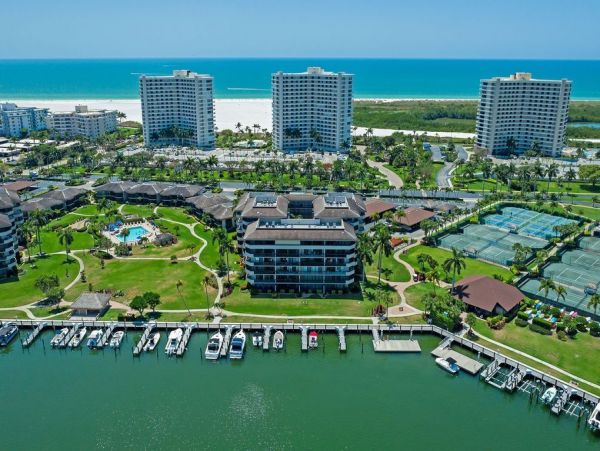 Marco Island Condo 1026821