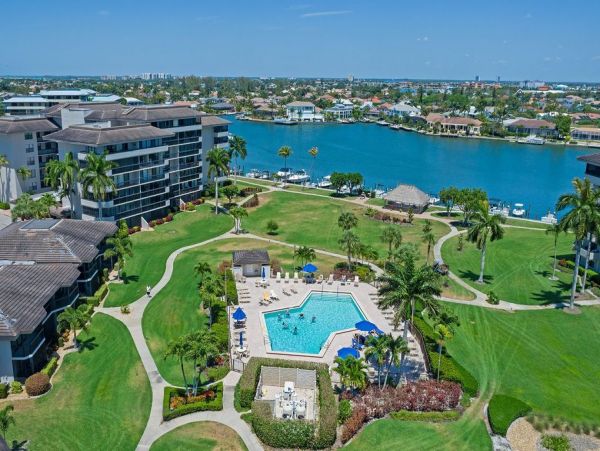 Marco Island Condo 1026821