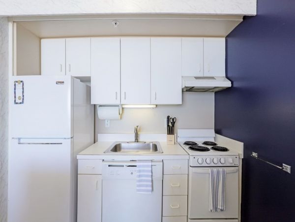 One bedroom Beachfront Condo at Marco Island