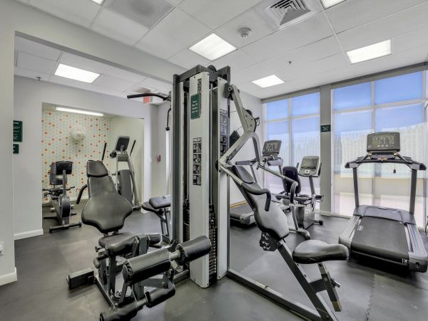 One bedroom Beachfront Condo at Marco Island